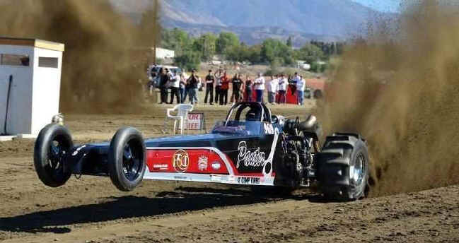 PauterDragster.jpg (79204 bytes)